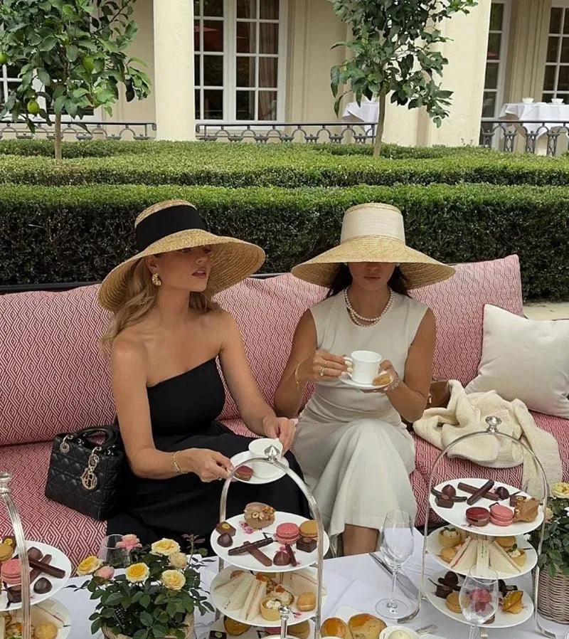 Chic Straw Hat for Women: Ultimate Sun Protection and Style