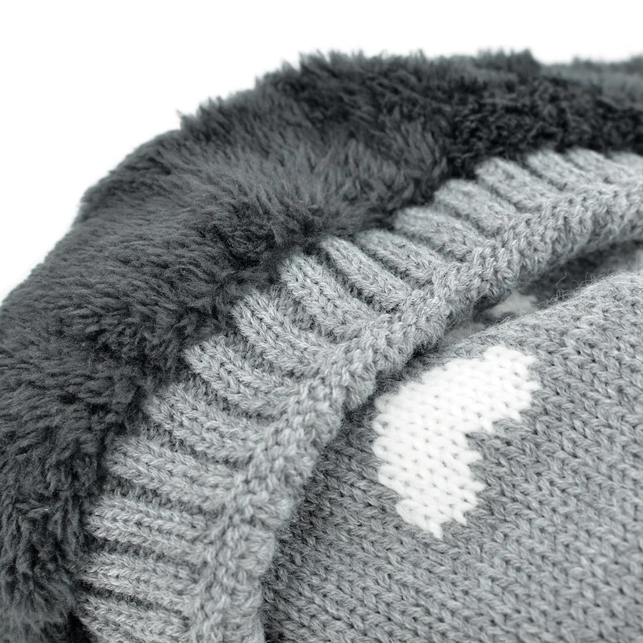 Pom Pom Hearts Winter Fleece Hat